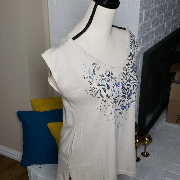 DKNY Jean's tank top, unique design, short sleeve - Picture 2 of 8